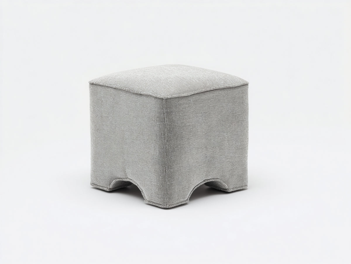 Tabouret carré en tissu bouclé 70×70×40 cm - gris perle - finition plissée douce pour chambre à coucher